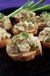 Artichoke-Parmasean Crosini Italian appetizer recipe