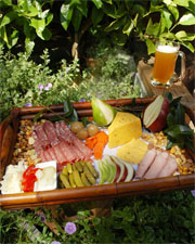 Beyond Wonderful Petite DejuenerCheese Tray with Hefe-Weisse recipe