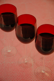 Pick the perfect wine for Valentine's Day. Beyond Wonderful Wine Expert, Michael DeLoach makes it easy.
