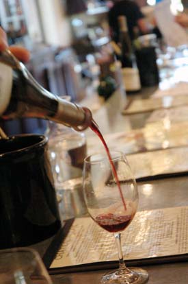 Be a savvy wine traveler and beat the gridlocked, weekend traffic. Beyond Wonderful Wine Expert, Michael DeLoach tells you how to plan a memorable trip.