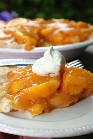 Fresh Peach Pie dessert recipe.