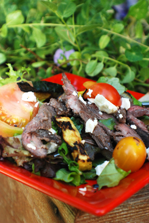 "Garden Grill" Salad with Steak recipe.