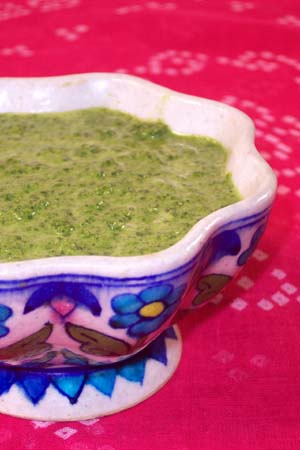 Cilantro Chutney Indian recipe
